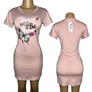 NWT Size M Stretchy Pink T-Shirt Women Dress Bodycom Short Sleeve Casual Dress